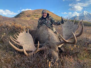 Western Alaska Range Moose Hunt
